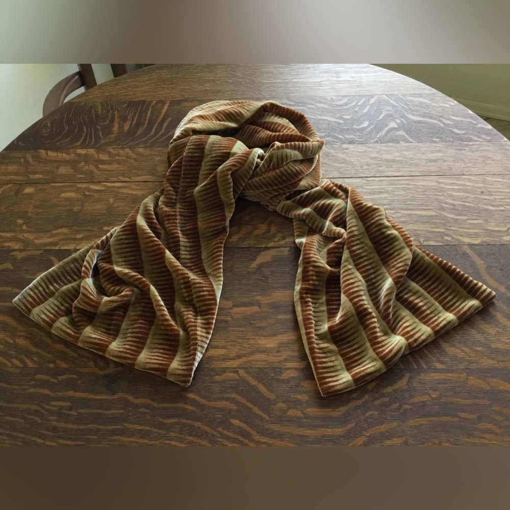 Neisha Crosland London Rayon/Silk Velvet Designer Scarf